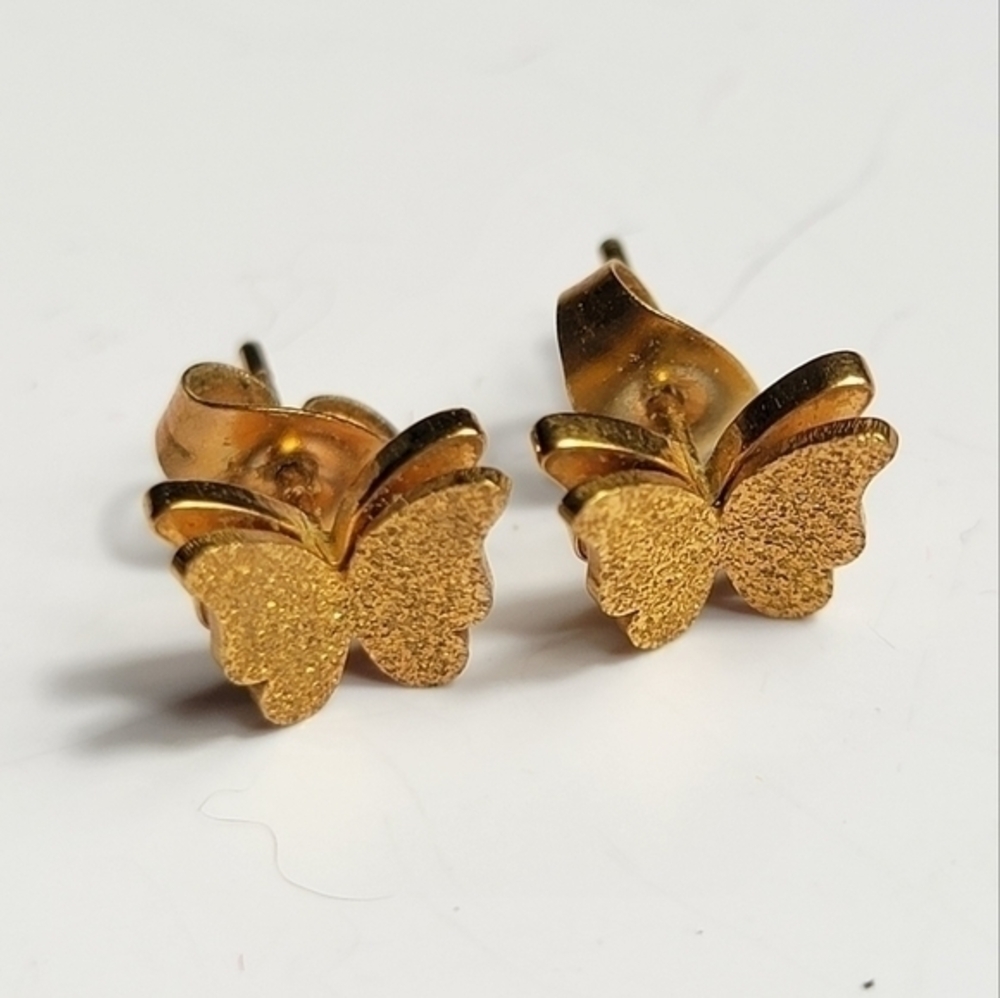 Fairycore 2-D minimalist‎ gold tone double butterfly pierced earrings nature